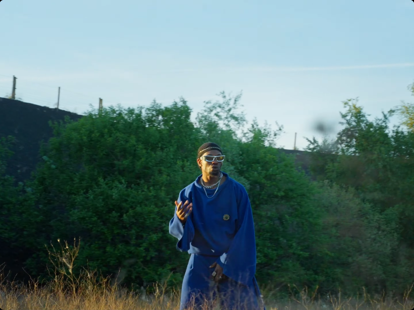 Plan large au milieu d'un terril