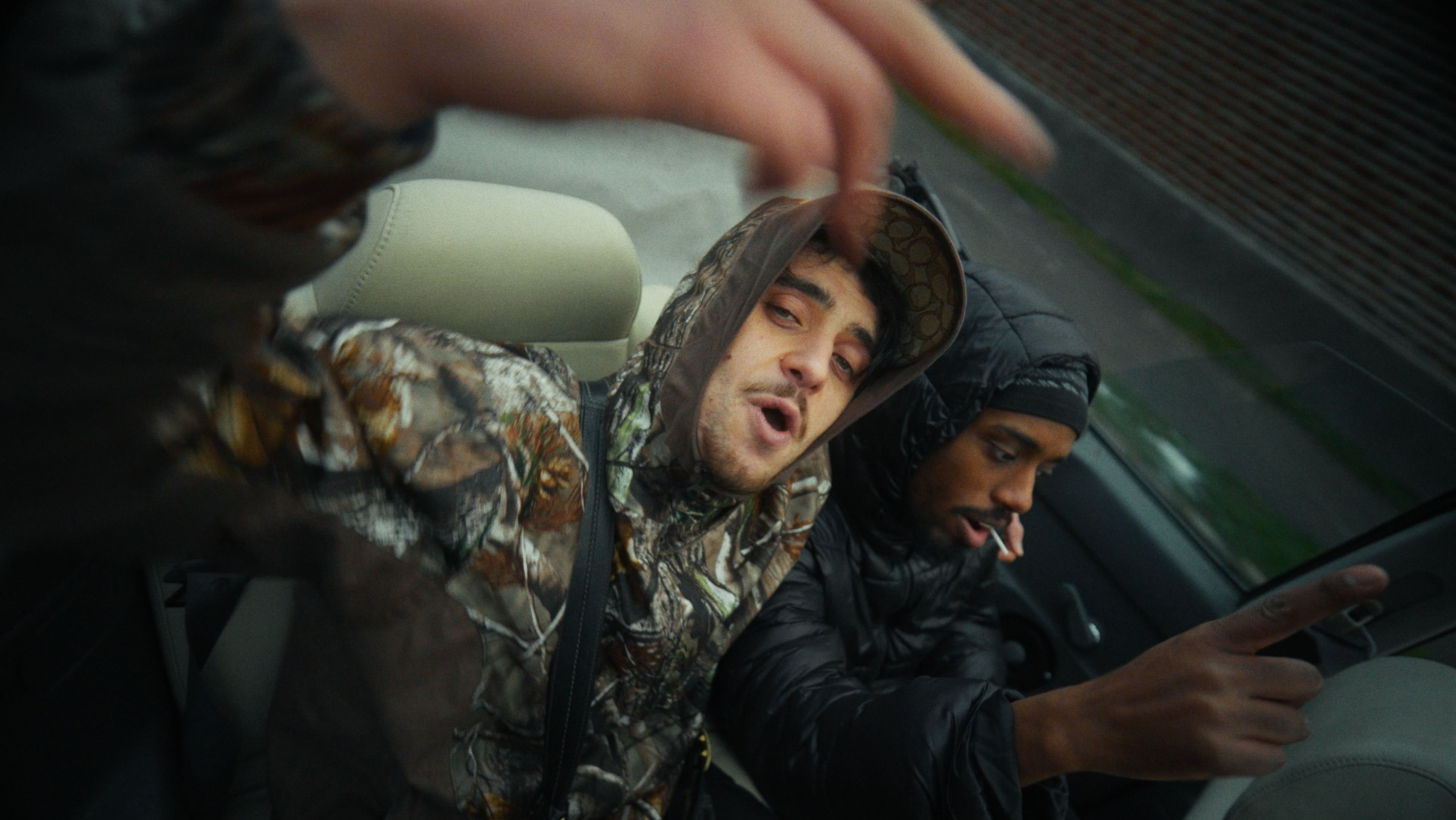 Minature Youtube du clip.