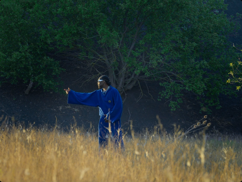 Plan large au milieu d'un terril