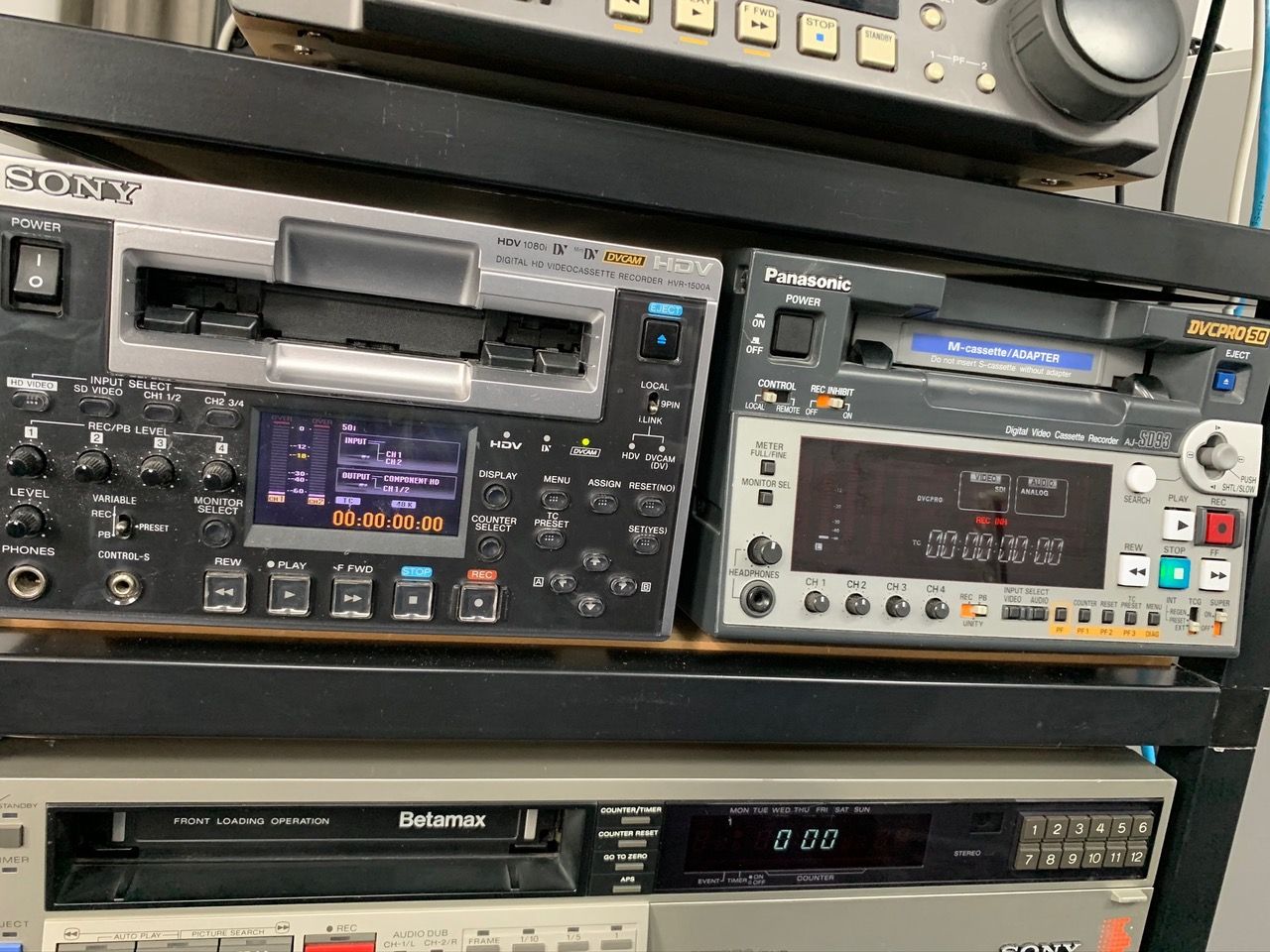 hdv-dvcpro50.jpg