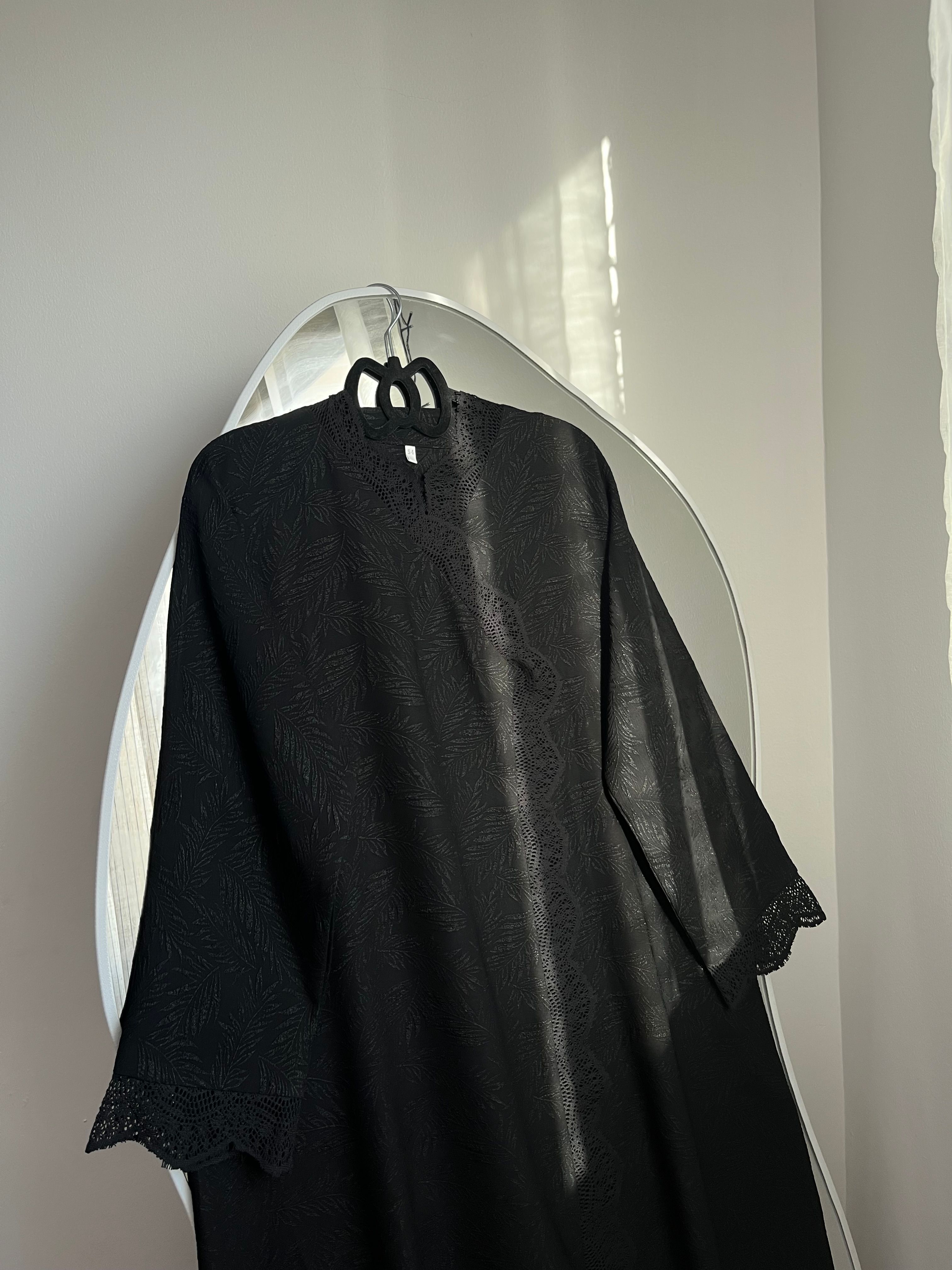 Serene Black Lace Abaya