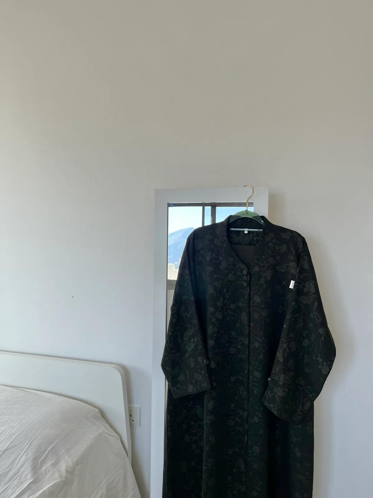 Classy Pine Abaya - View 3