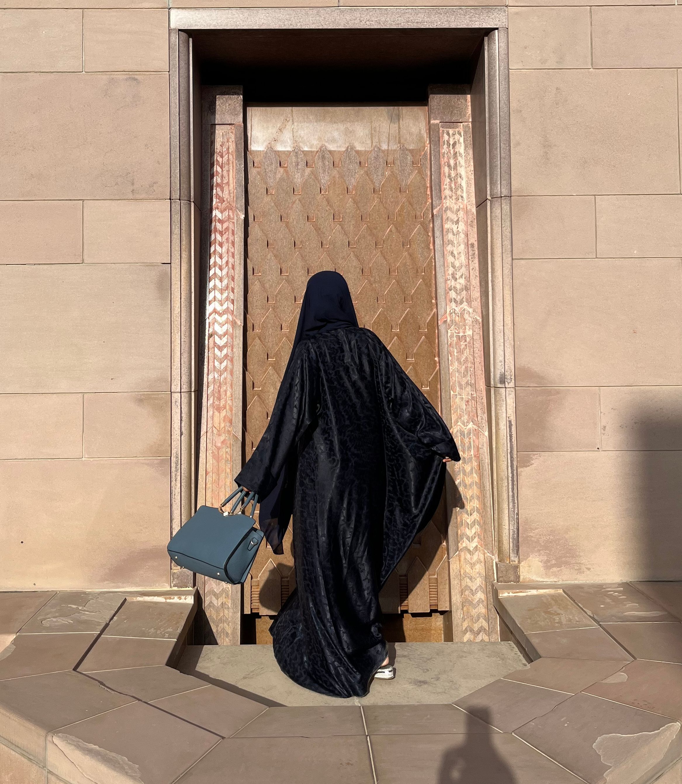 Navi Blue Berry Abaya