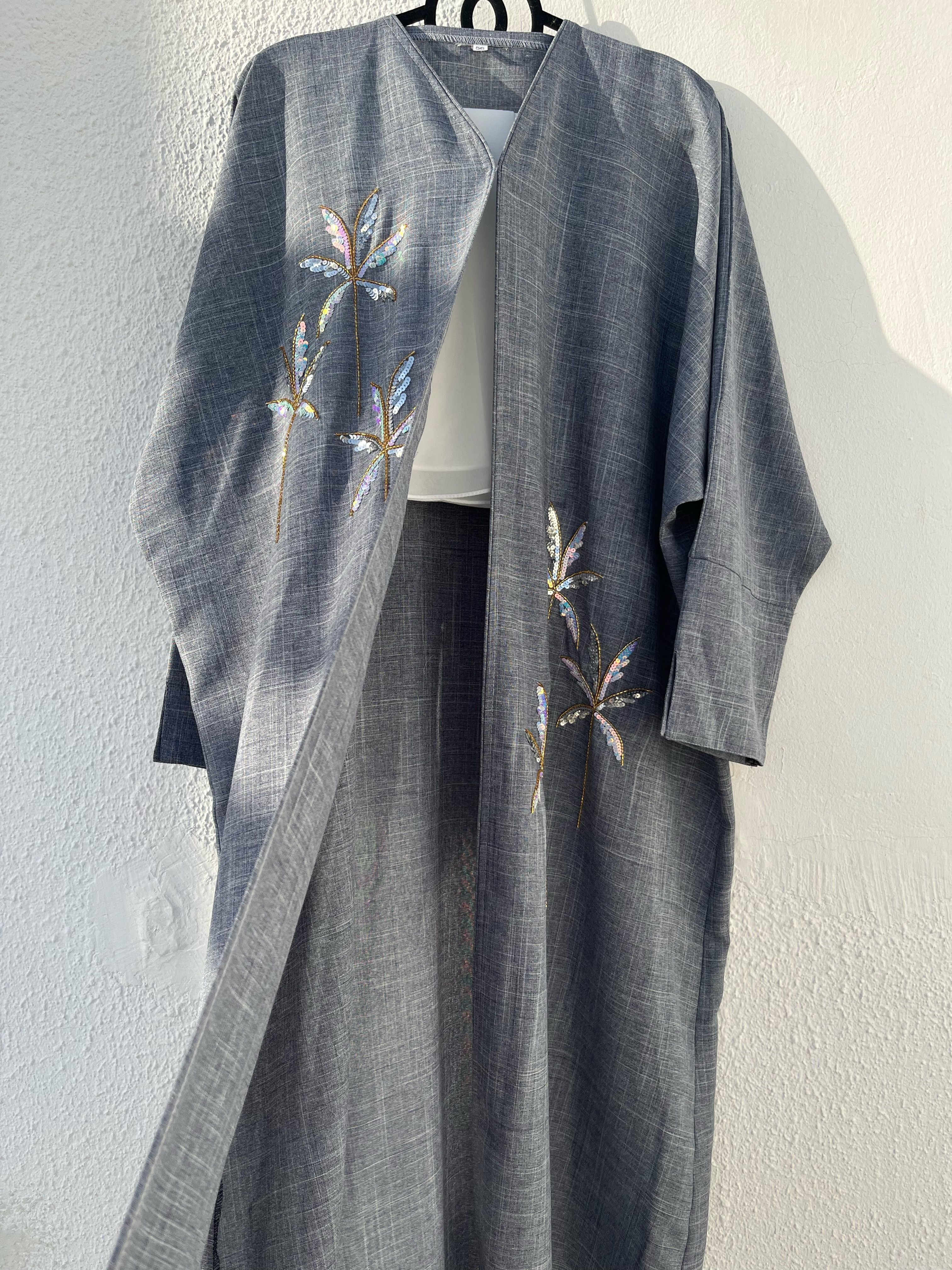 Palmtree Embroidery Abaya - View 3