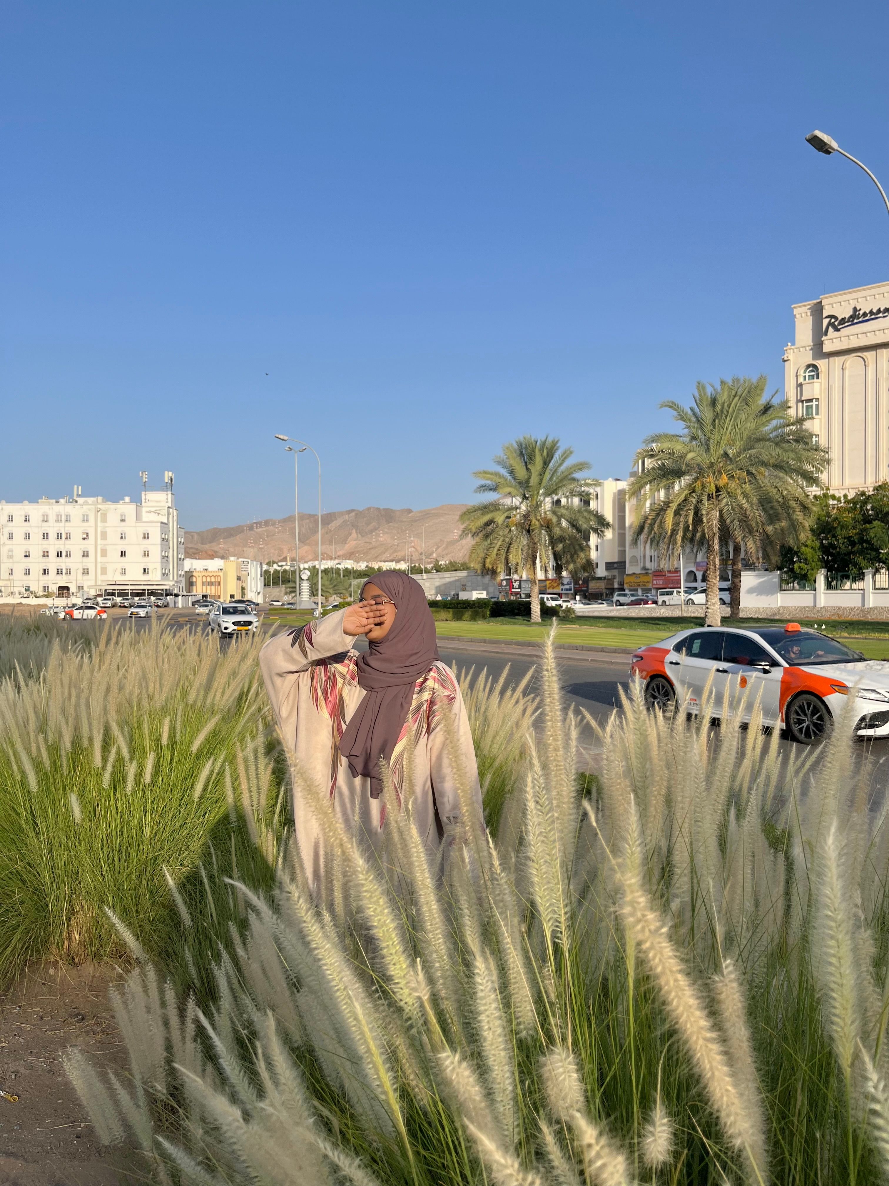 Bloom Essence Abaya - View 4