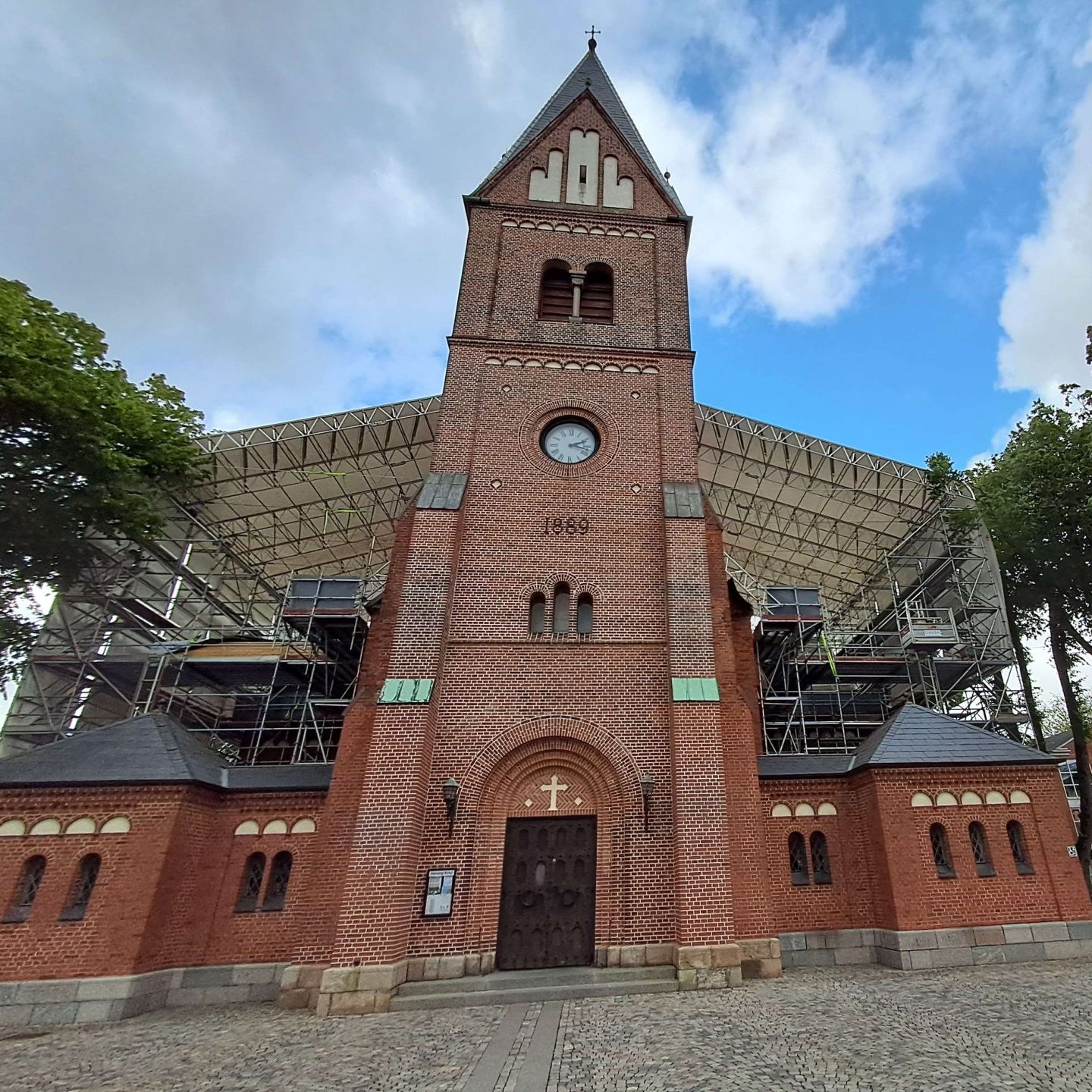 Secondary image of this section