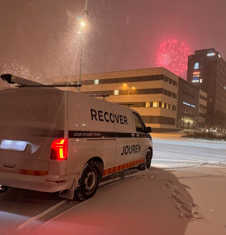 Jourbil och fyrverkerier