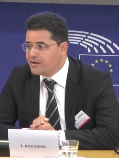 Portrait of Thanasis Koukakis