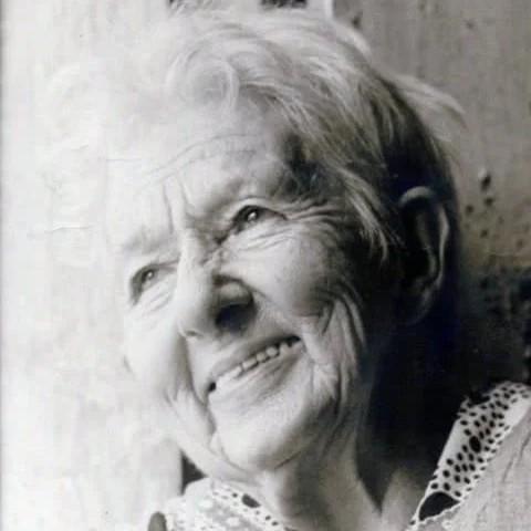 Cora Coralina
