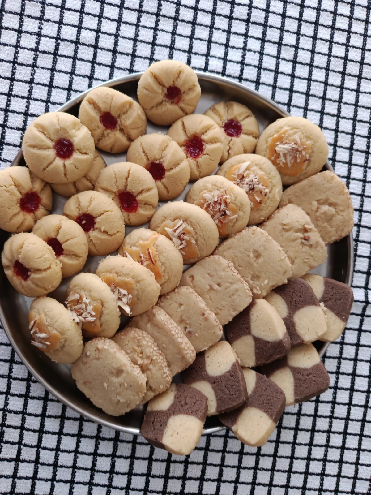 Mixed Biscuits Platter