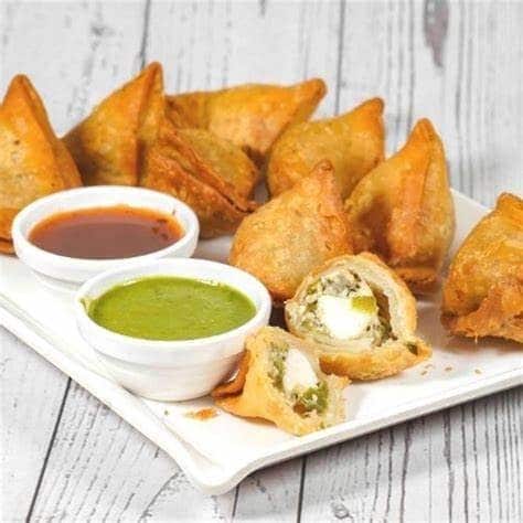 chicken paneer samosa
