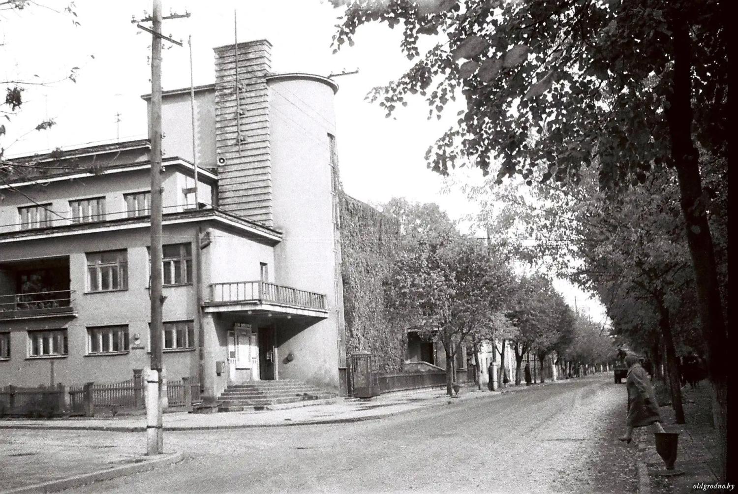 Дом офицеров Гродно старое фото