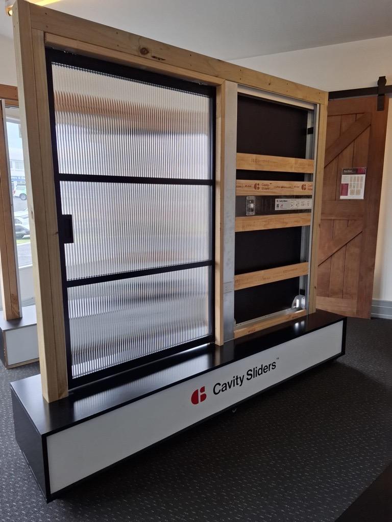 CS LoftSeries reeded glass