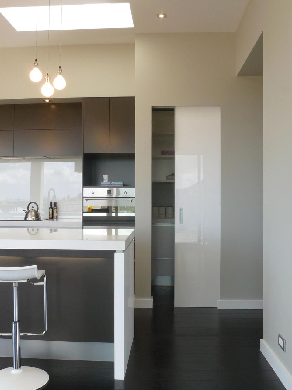 SquareStop with NoClosingJamb SquareStop with NoClosingJamb