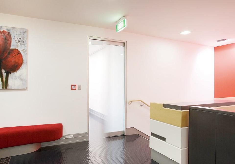 CS AutoCav Commercial Door in Modern Reception