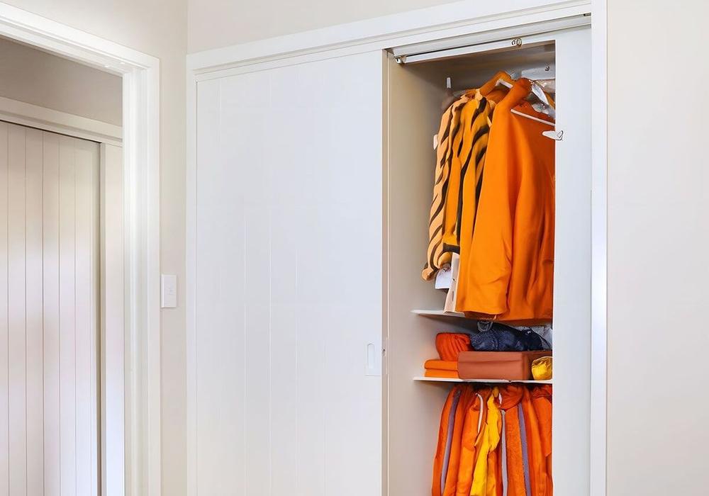 Cavity Slider bypass closet configuration Cavity Slider bypass closet configuration