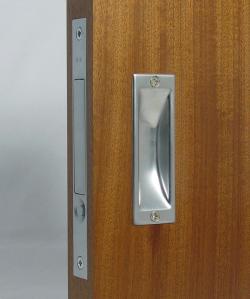 Miles Nelson Flush End Pull Miles Nelson Flush End Pull