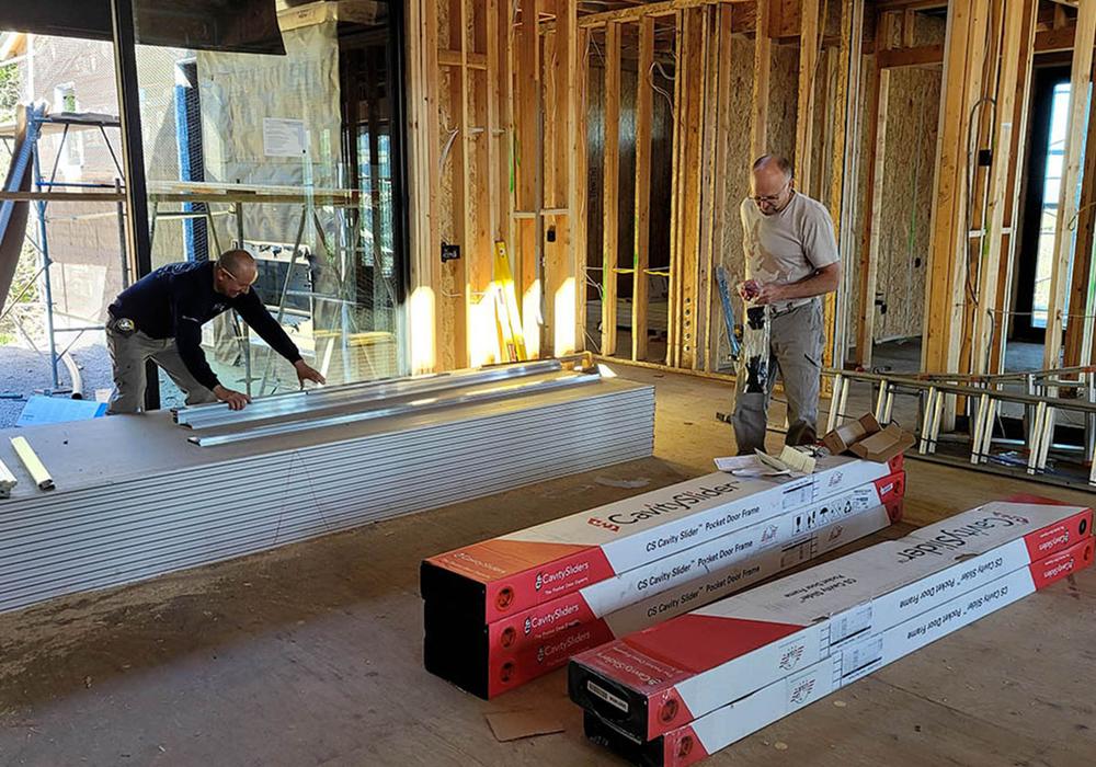 pocket frame assembly