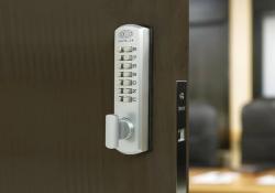 CL100 Range DigiLock Sliding Door Hardwre CL100 Range DigiLock Sliding Door Hardwre