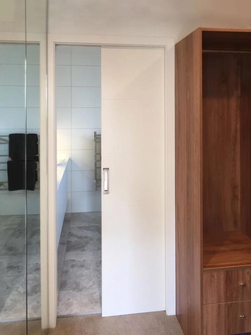 CS SlimSlider in bathroom CS SlimSlider in bathroom