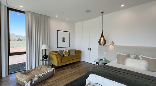 Bi-Parting Cavity Slider in the Primary Suite Bi-Parting Cavity Slider in the Primary Suite