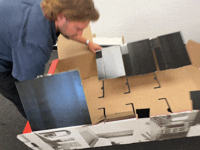 Assembling the CS Retail Display Assembling the CS Retail Display