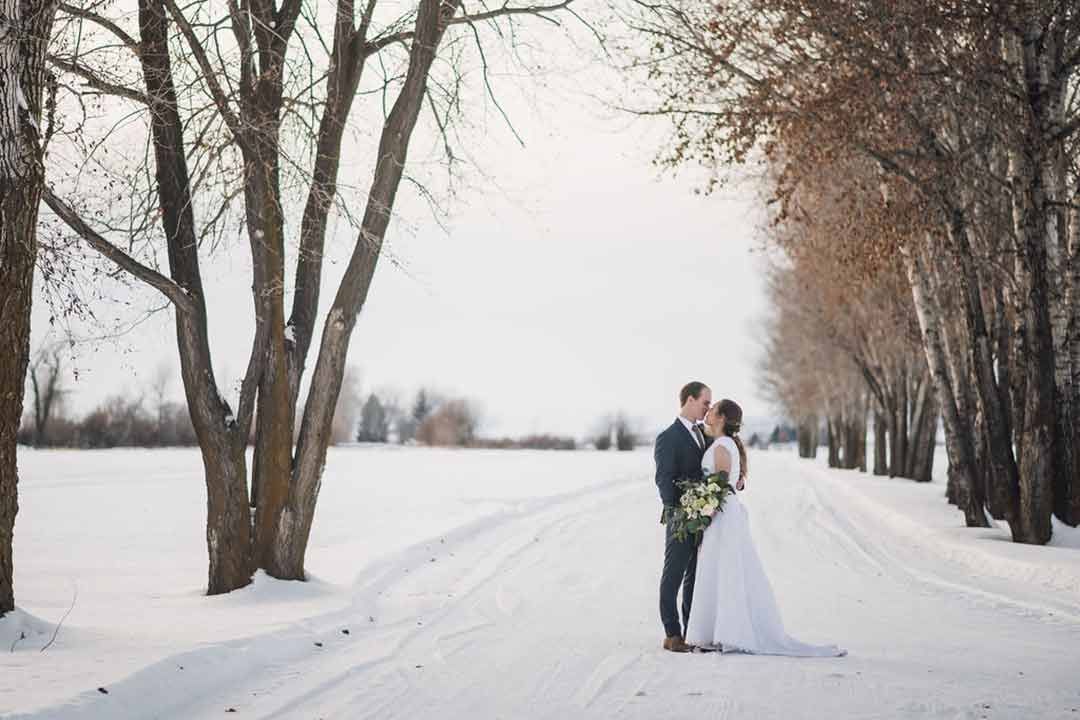 Couple at a winter wedding at the lodge