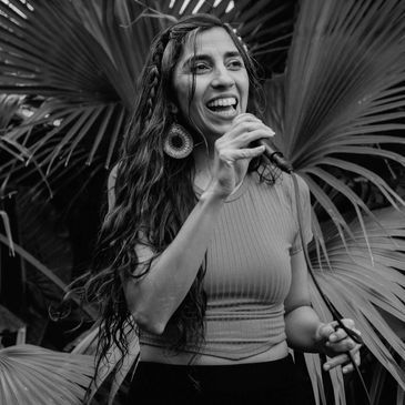 Sol Margueliche - Cantante y compositora argentina de reggae