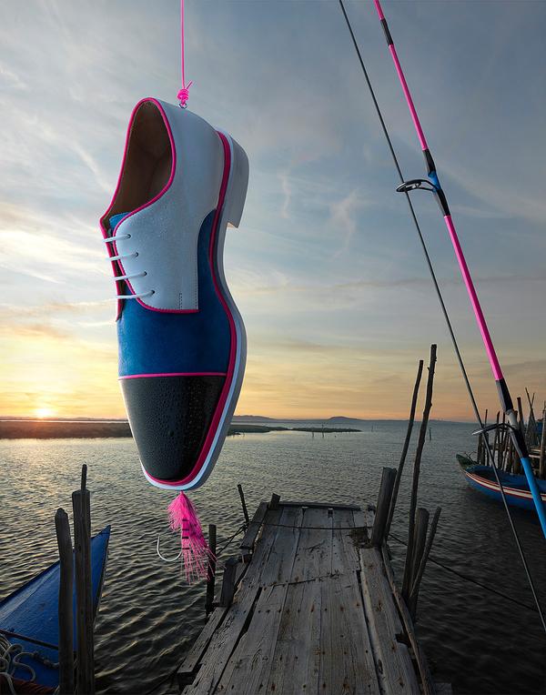 Louboutin - Hook Blanche Bleue