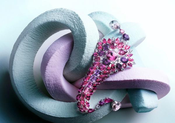 Cartier Art Magazine