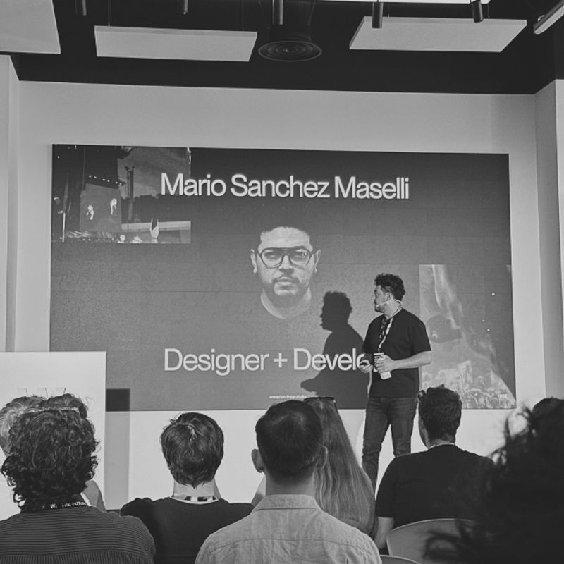 Mario Speaking at the Awwwards Valencia Conference