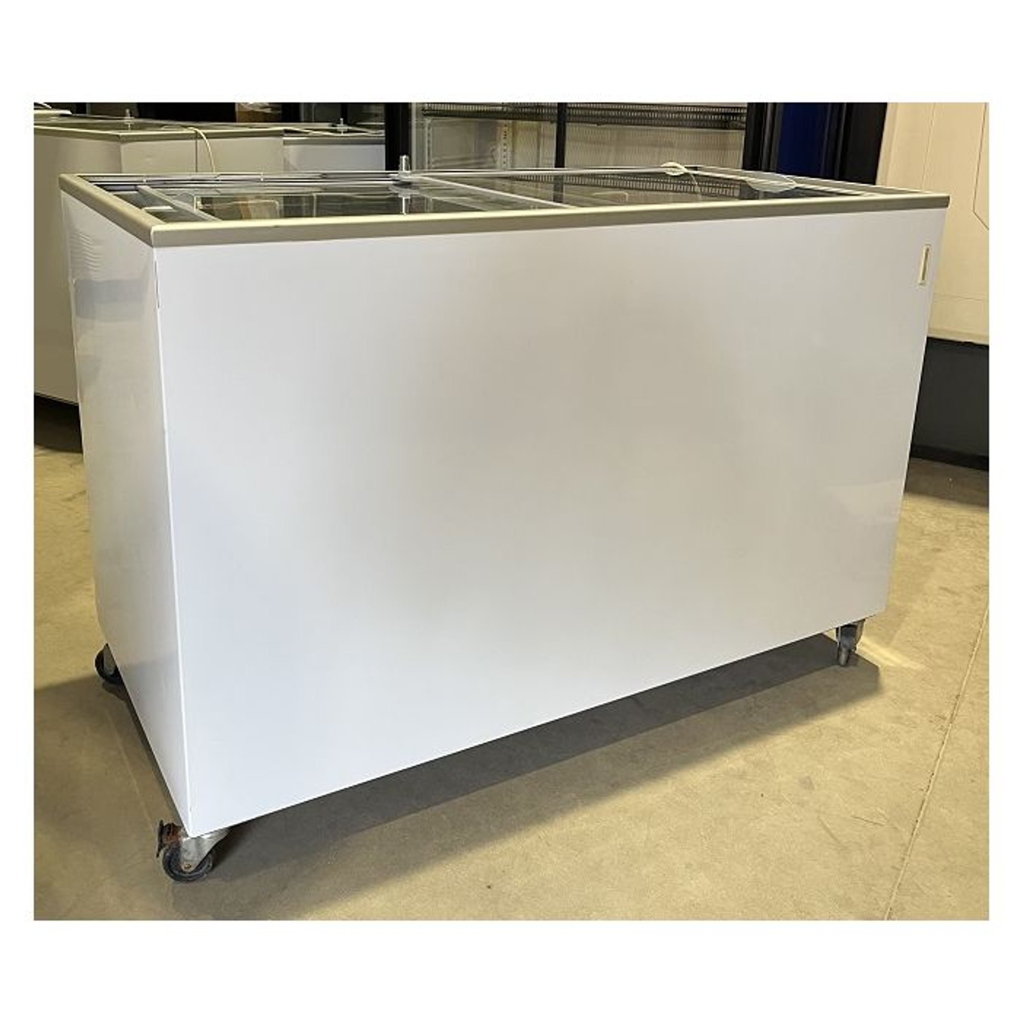 Tefcold IC400SC sügavkülmkirst, kasutatud