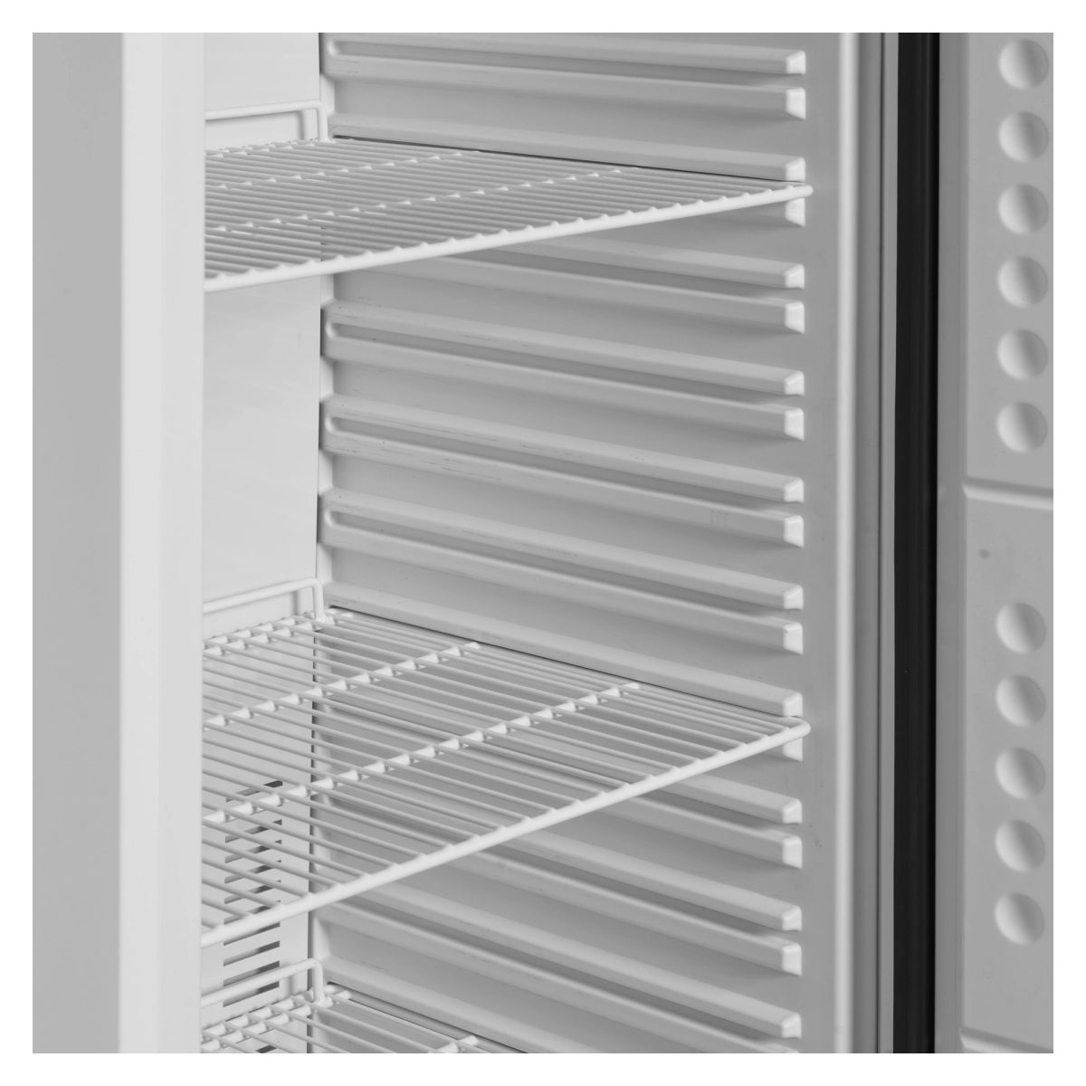 Sügavkülmkapp UF400V