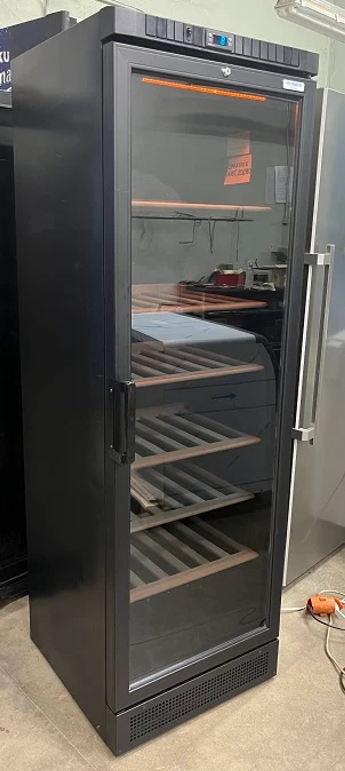 Veinikülmik CPV1380E, vähekasutatud — foto 2