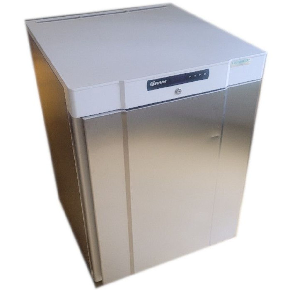 Külmkapp COMPACT K210RG, kasutatud