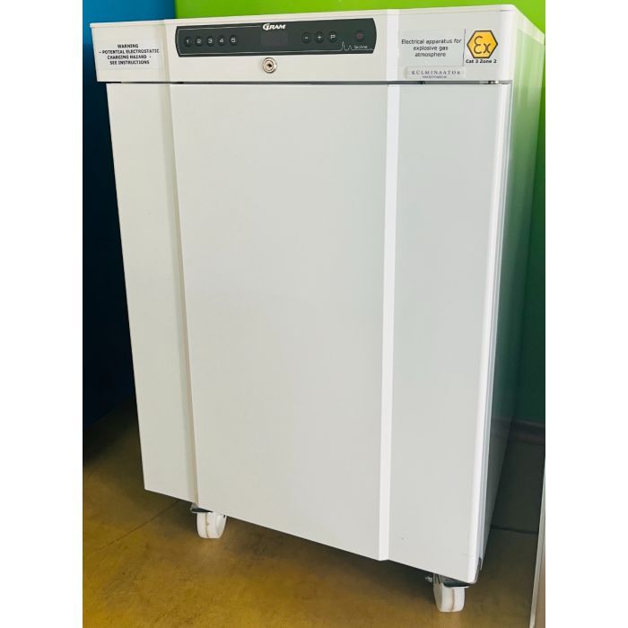 Meditsiiniline sügavkülmkapp BioCompact II RF210LG, vähekasutatud