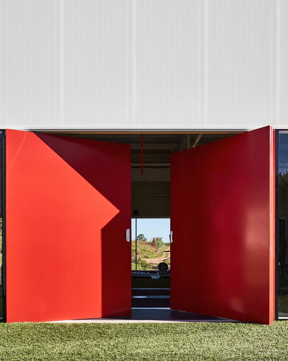 Nacional Training Space by AZestudio