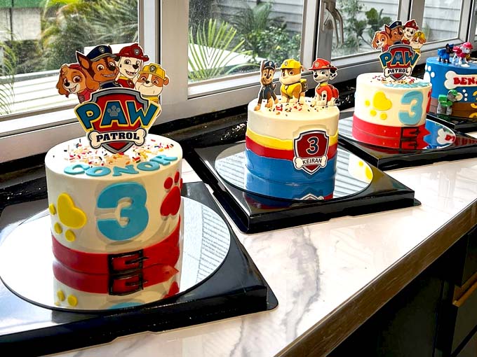 birthday cake
