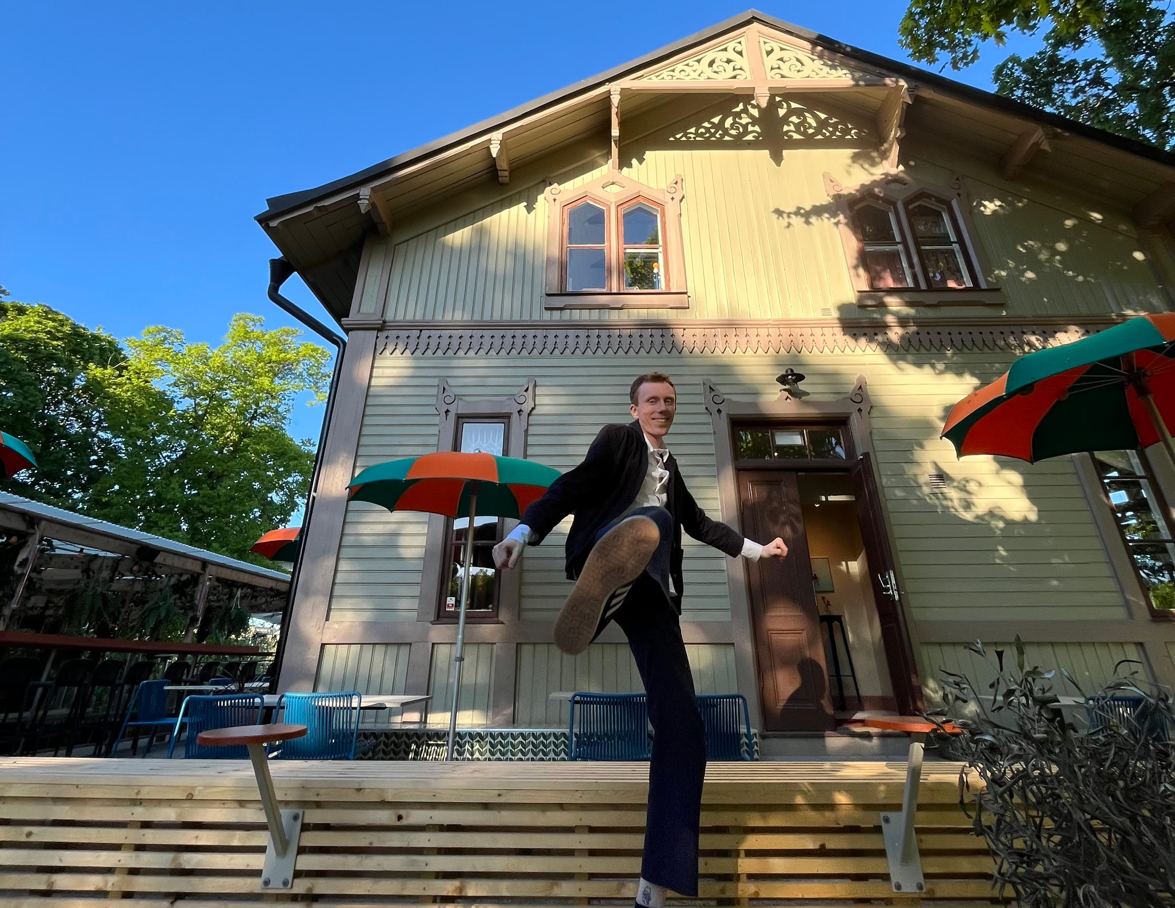 Love Garpendahl, Eden