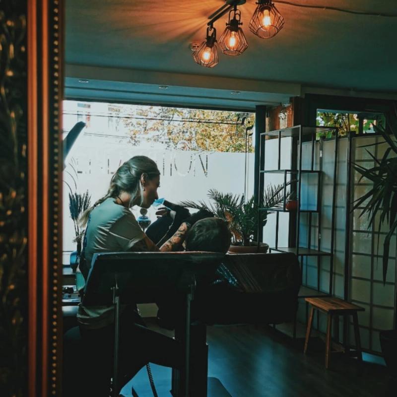 Studio 6 von 9