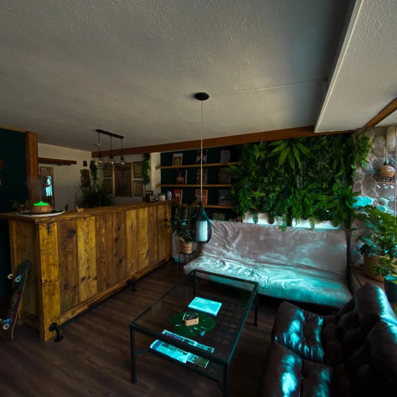 Studio 4 von 9