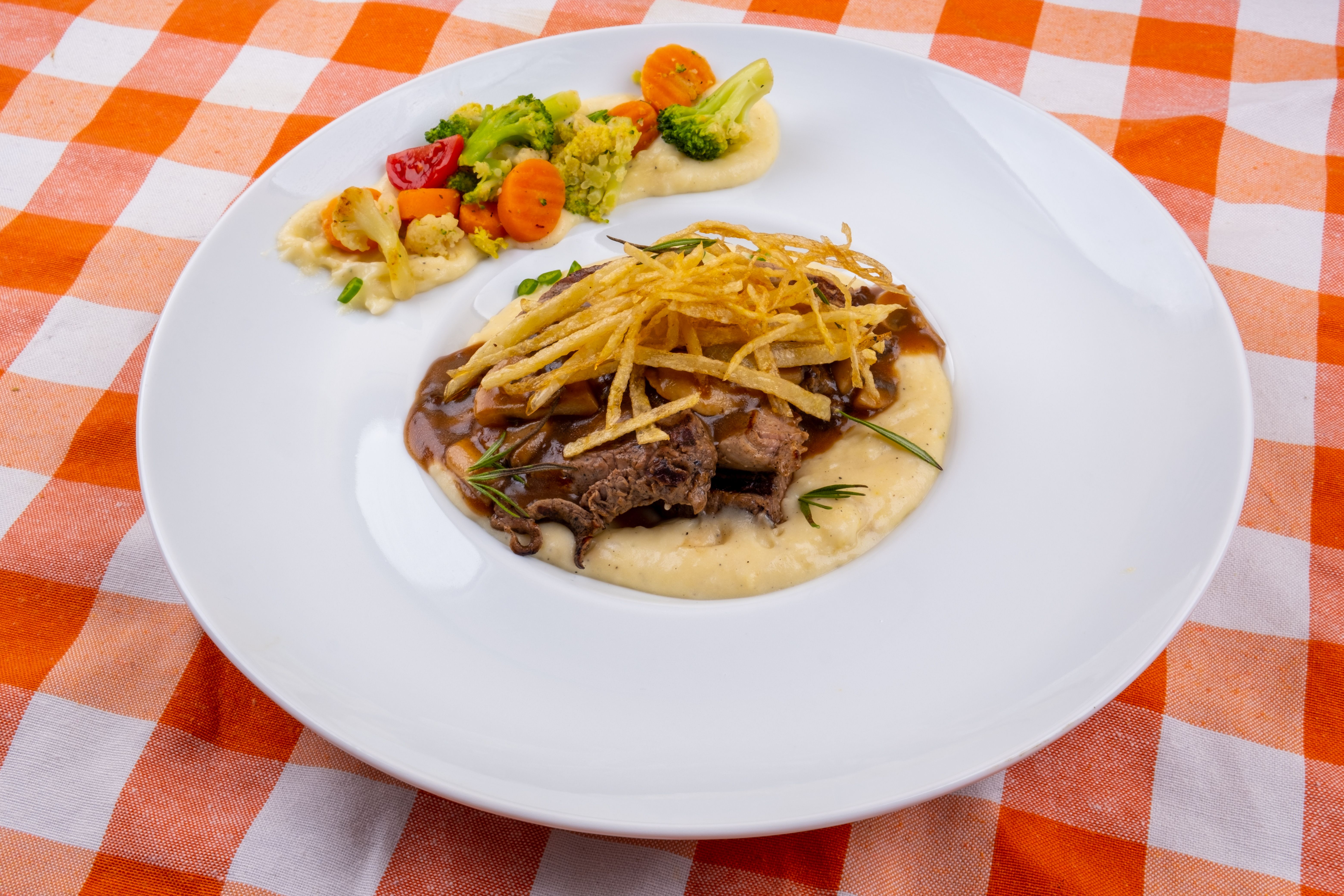 Demi Glace Soslu Bonfile