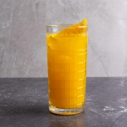 Taze Sıkılmış portakal suyu