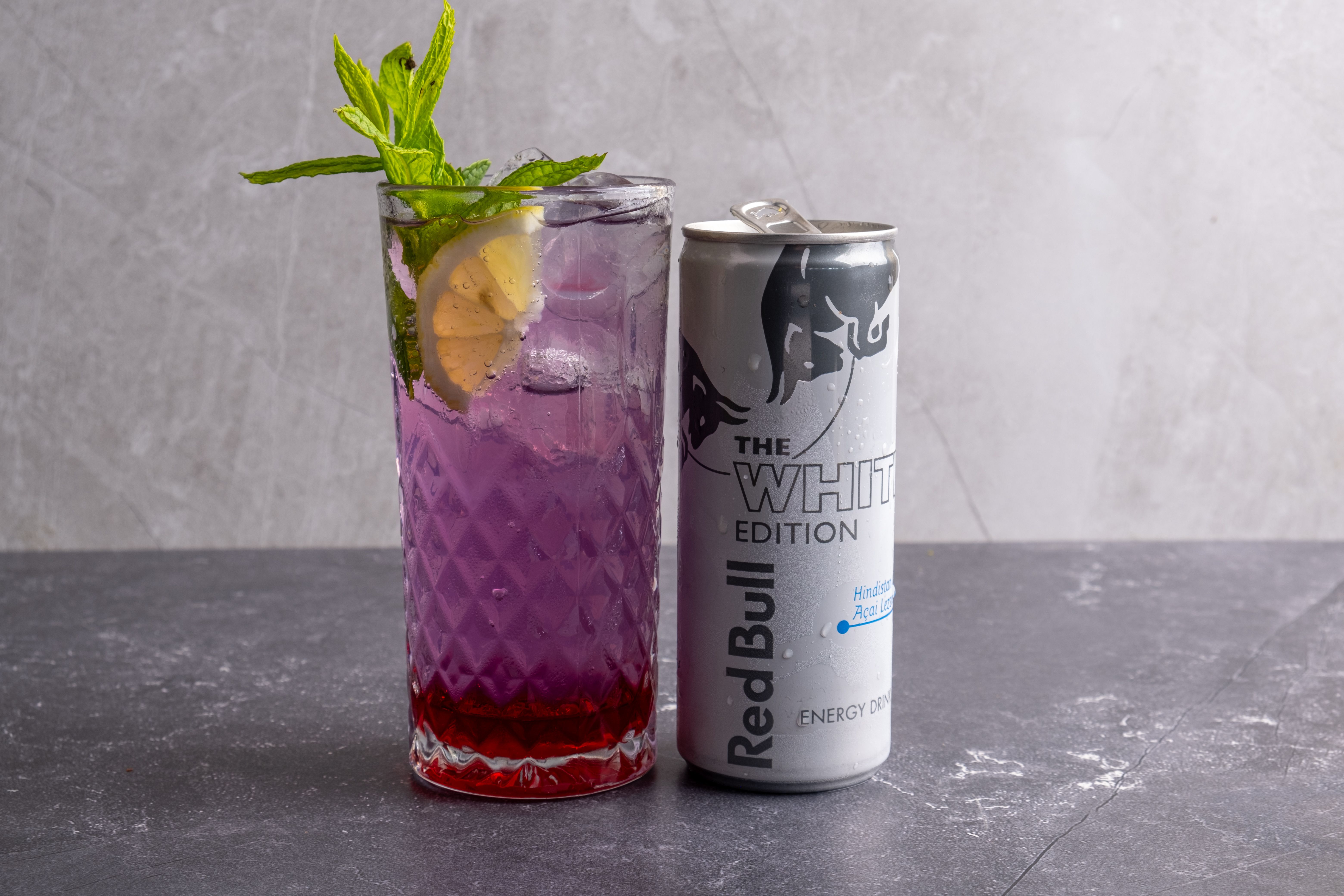 Redbull Mix Hindistan Cevizli