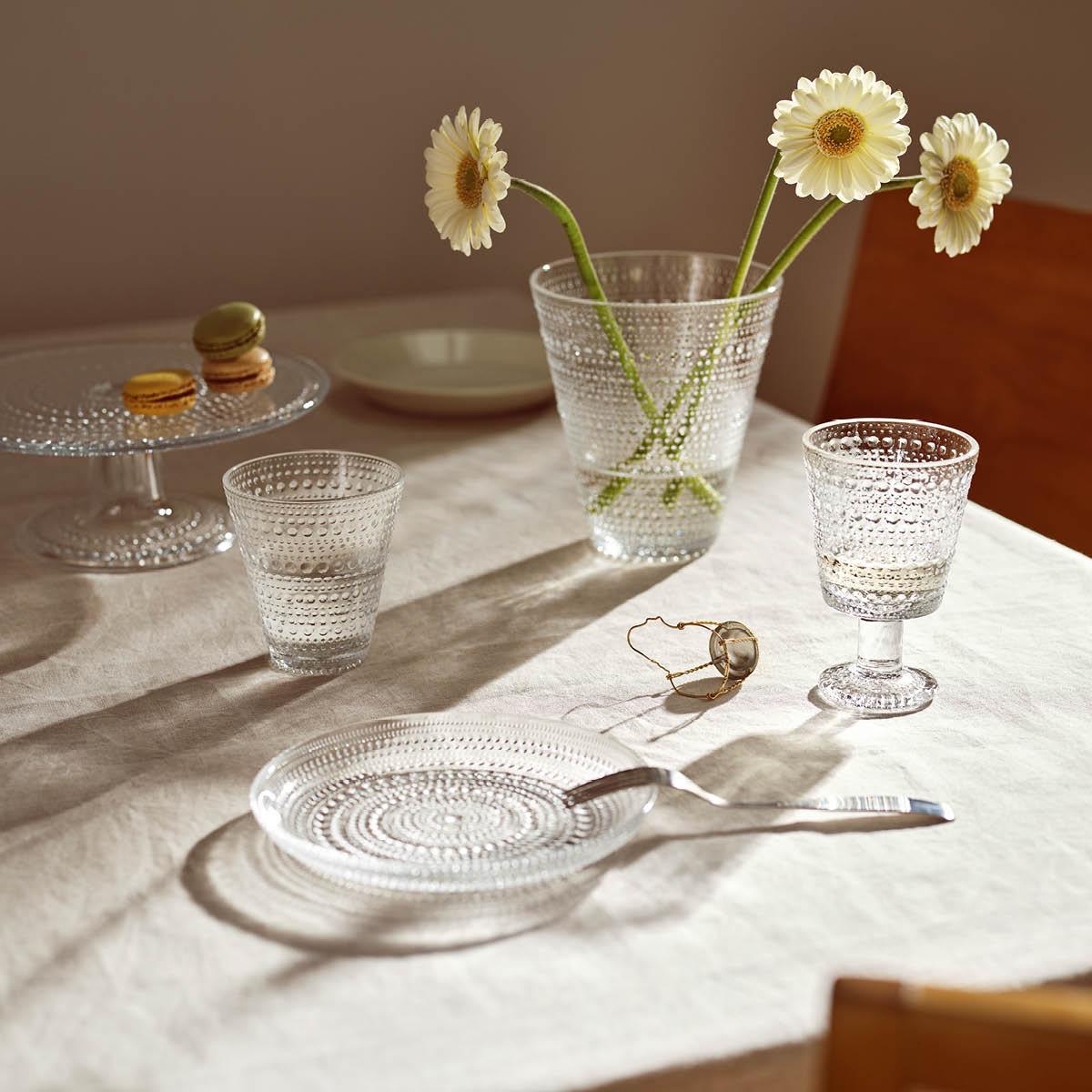 Iittala Teema Kastehelmi Valkea Essence lasit lautaset kynttilälyhty turkoosi sininen kirkas