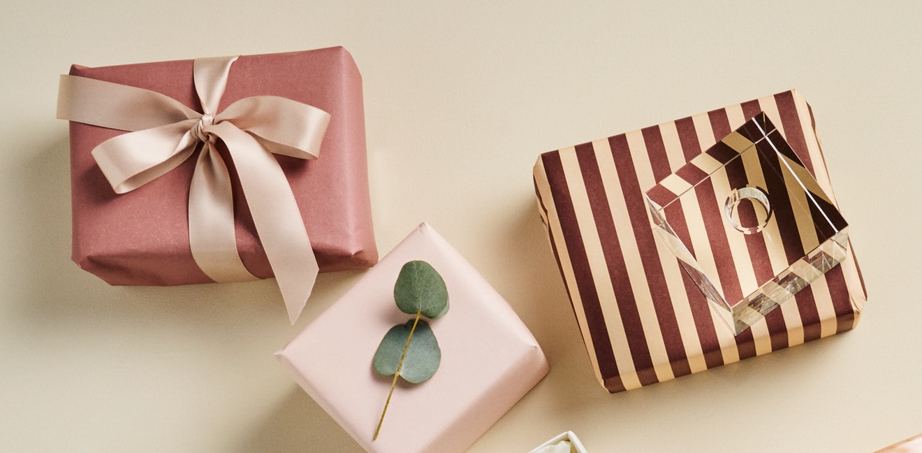 Inslagen Konfirmationspresent från Cervera