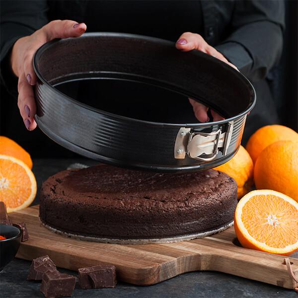 Halloween - Chokladkaka med apelsinfrosting