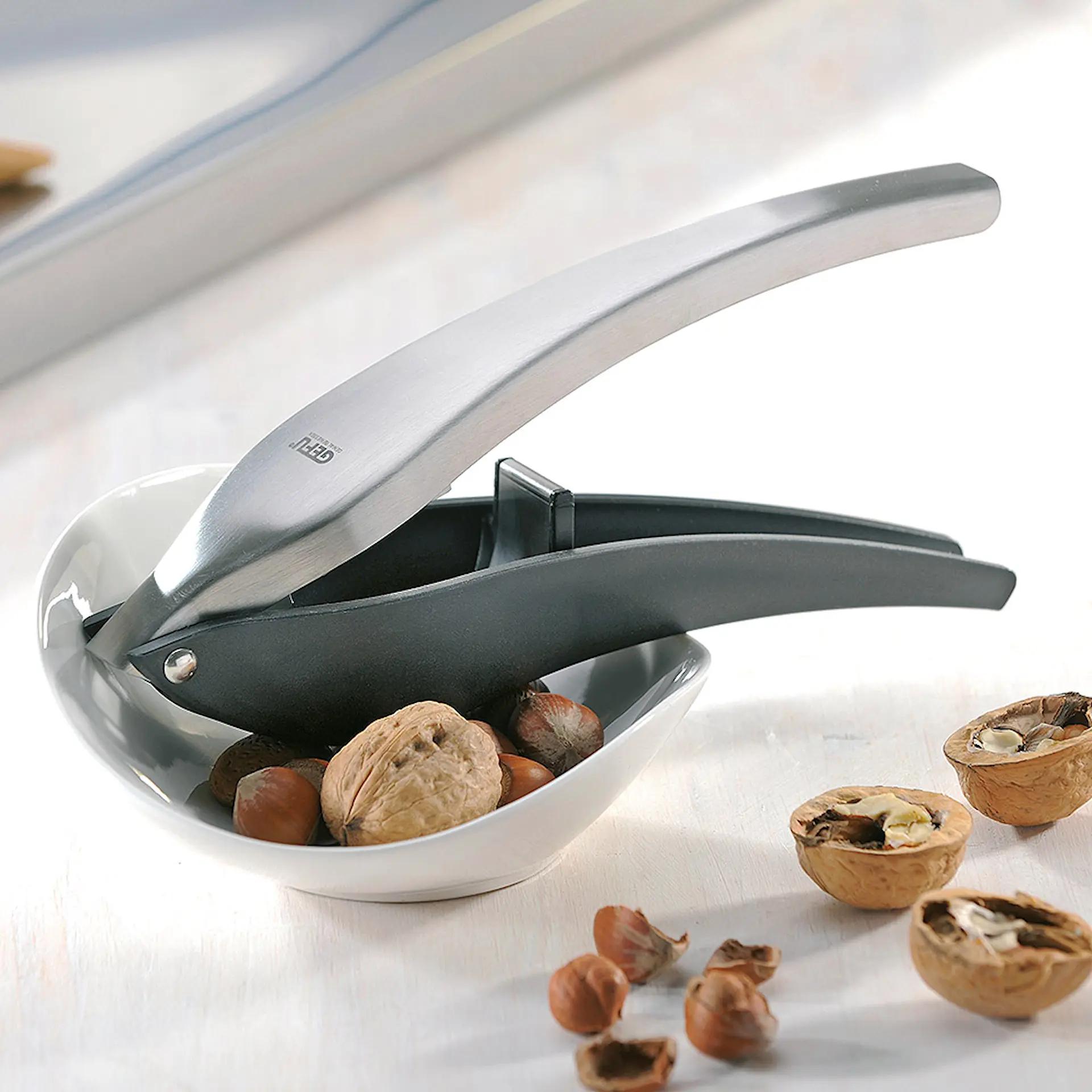 Gefu pähkinänsärkijä harmaa metalli hasselpähkinä kulho