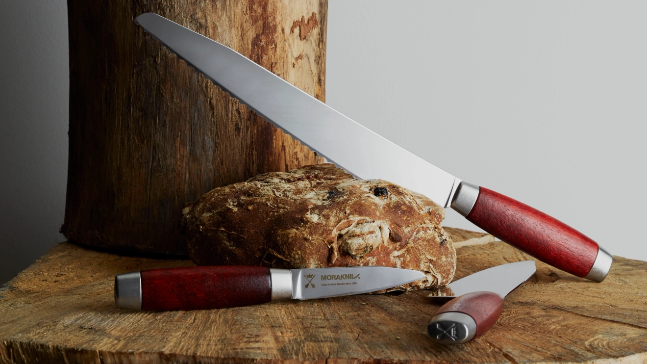 Morakniv i bröd