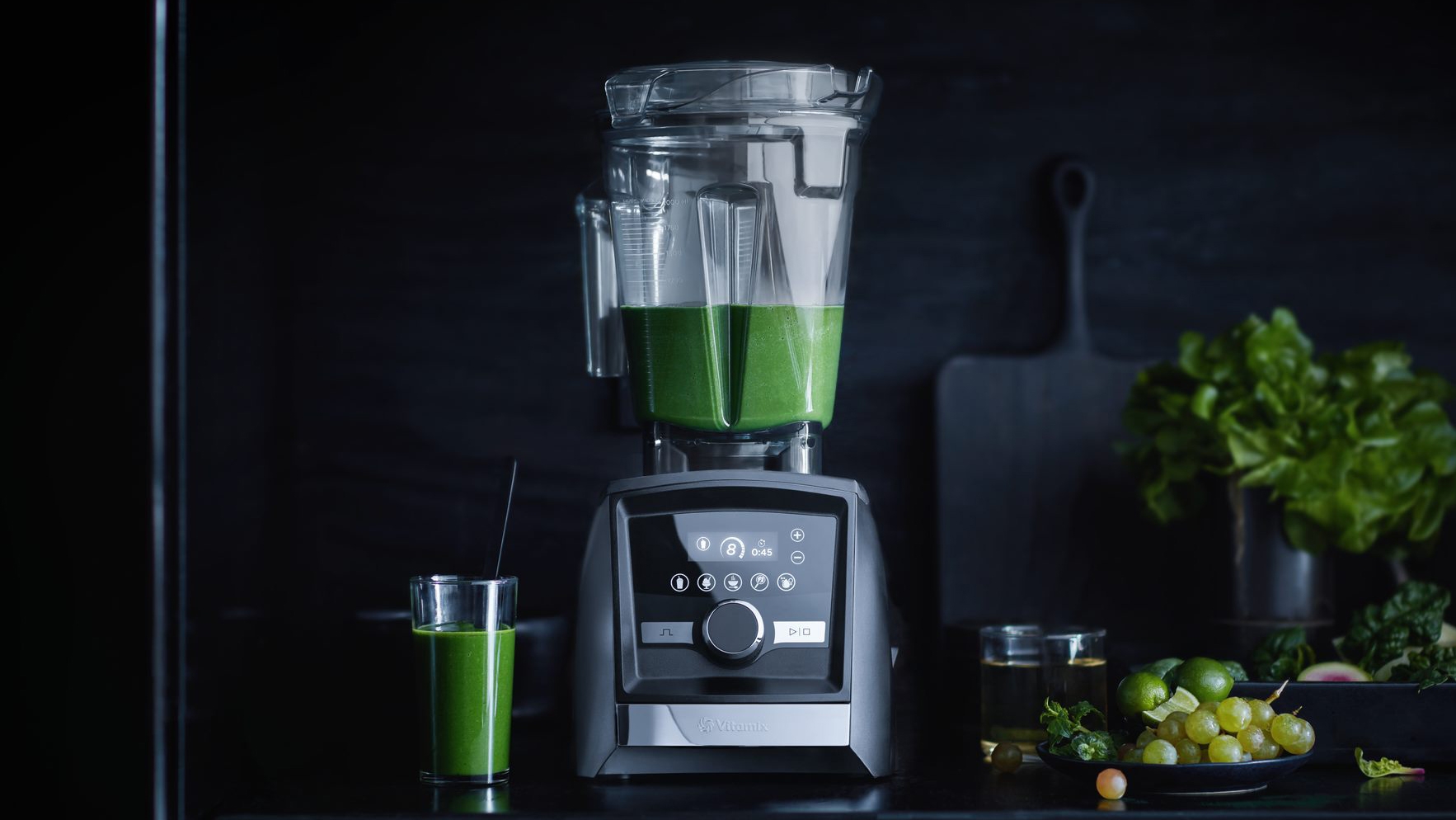 Vitamix blender med grønn smoothie
